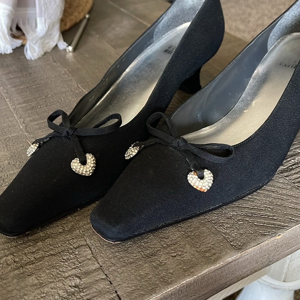 VTG 90s STUART WEITZMAN BLACK EVENING KITTEN HEEL SHOES - SIZE 6 - Picture 8 of 8